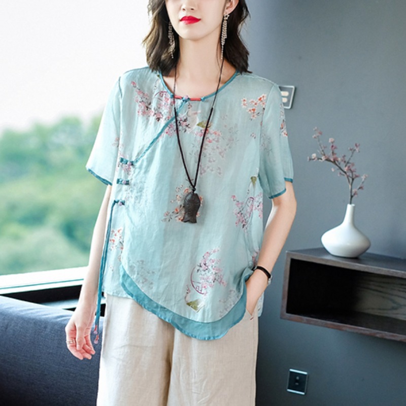 Ethnic Fashion Brands - Elegant round Neck Women's T-shirt Ethnic